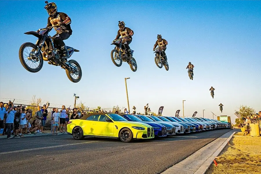 Record Breakers Hero